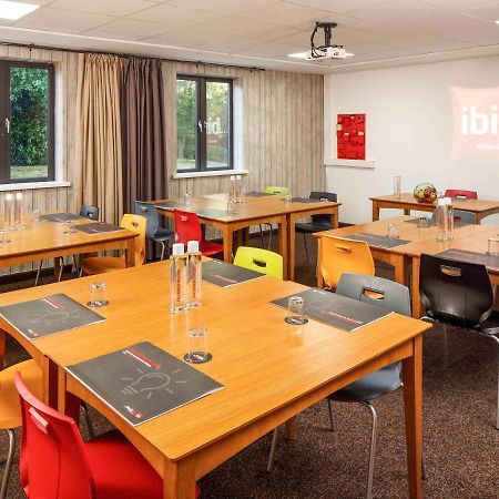 Отель Ibis Lincoln North Hykeham Экстерьер фото