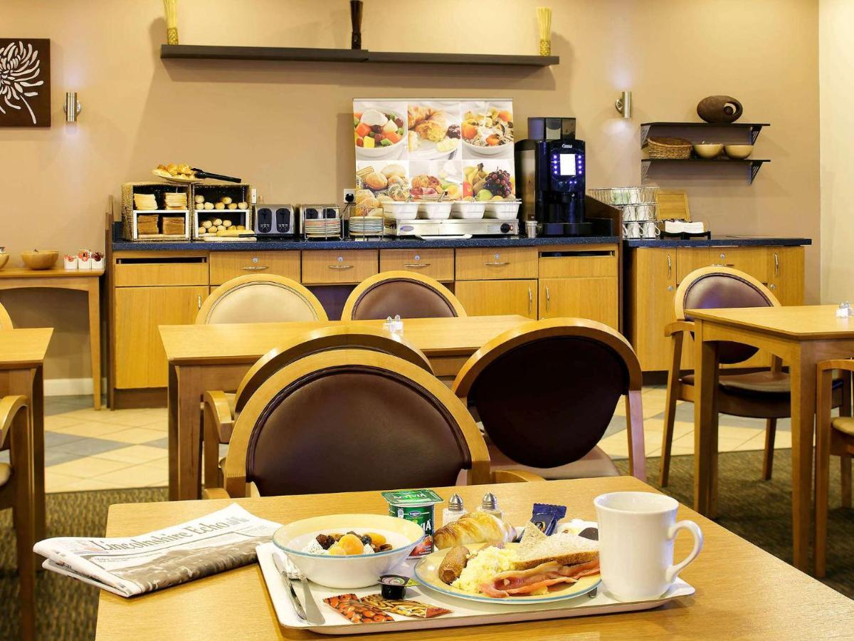 Отель Ibis Lincoln North Hykeham Экстерьер фото
